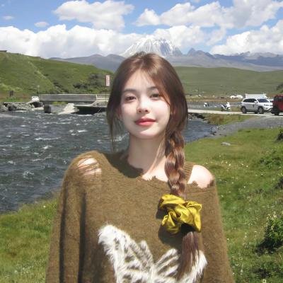 中间的房子