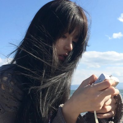 铁路的白蔷薇